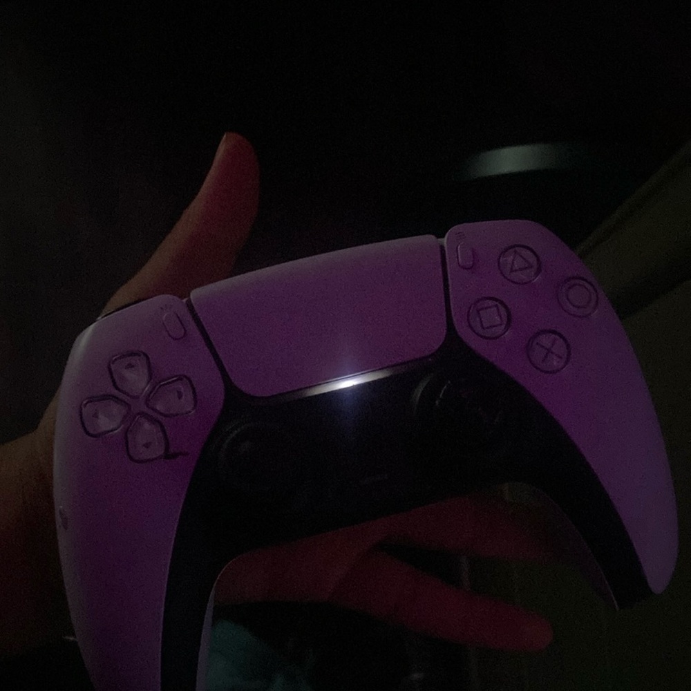 Ps5 , it’s nice and in better condition